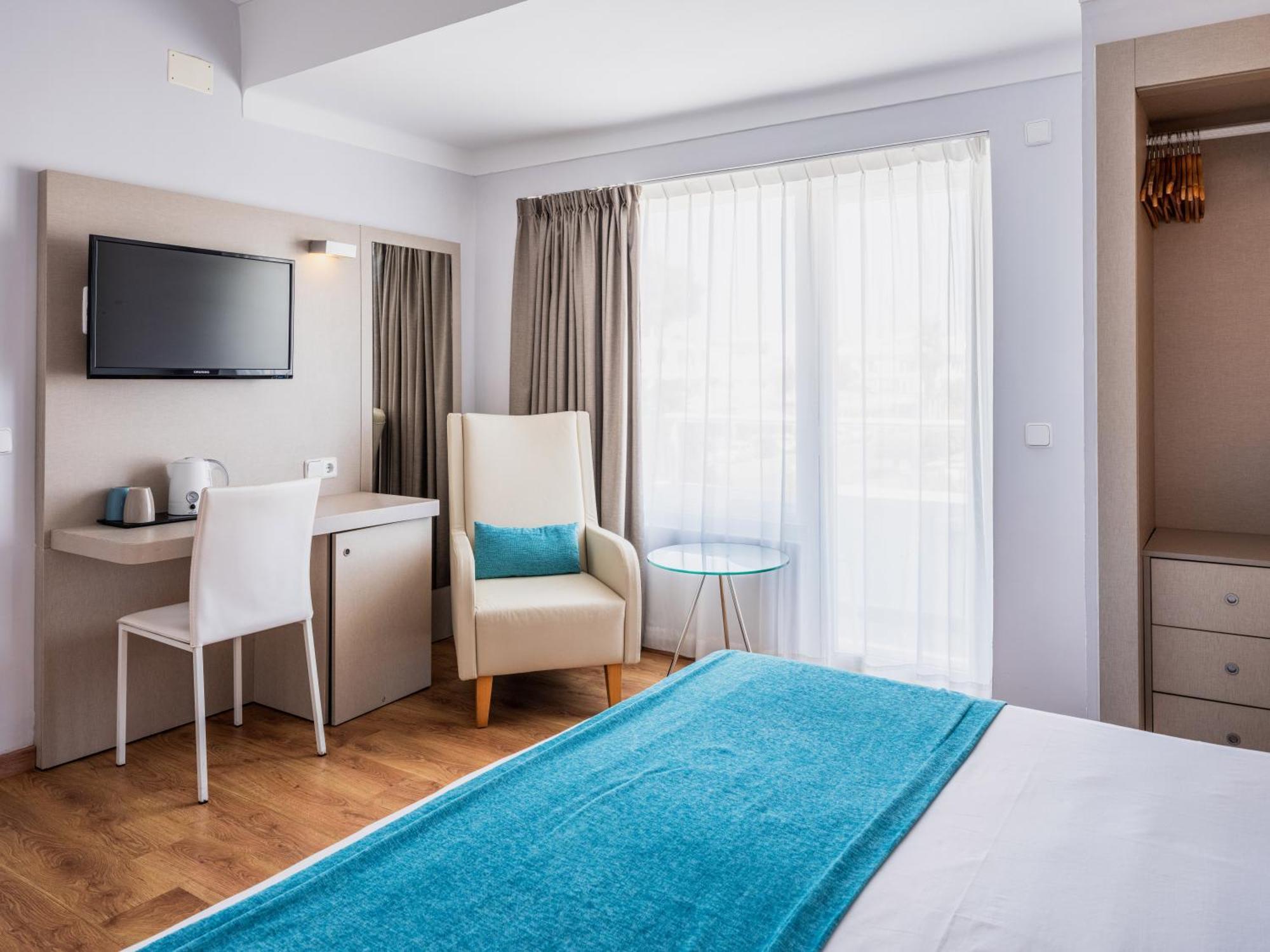 Grupotel Rocador - Adults Only กาลาดอร์ ภายนอก รูปภาพ