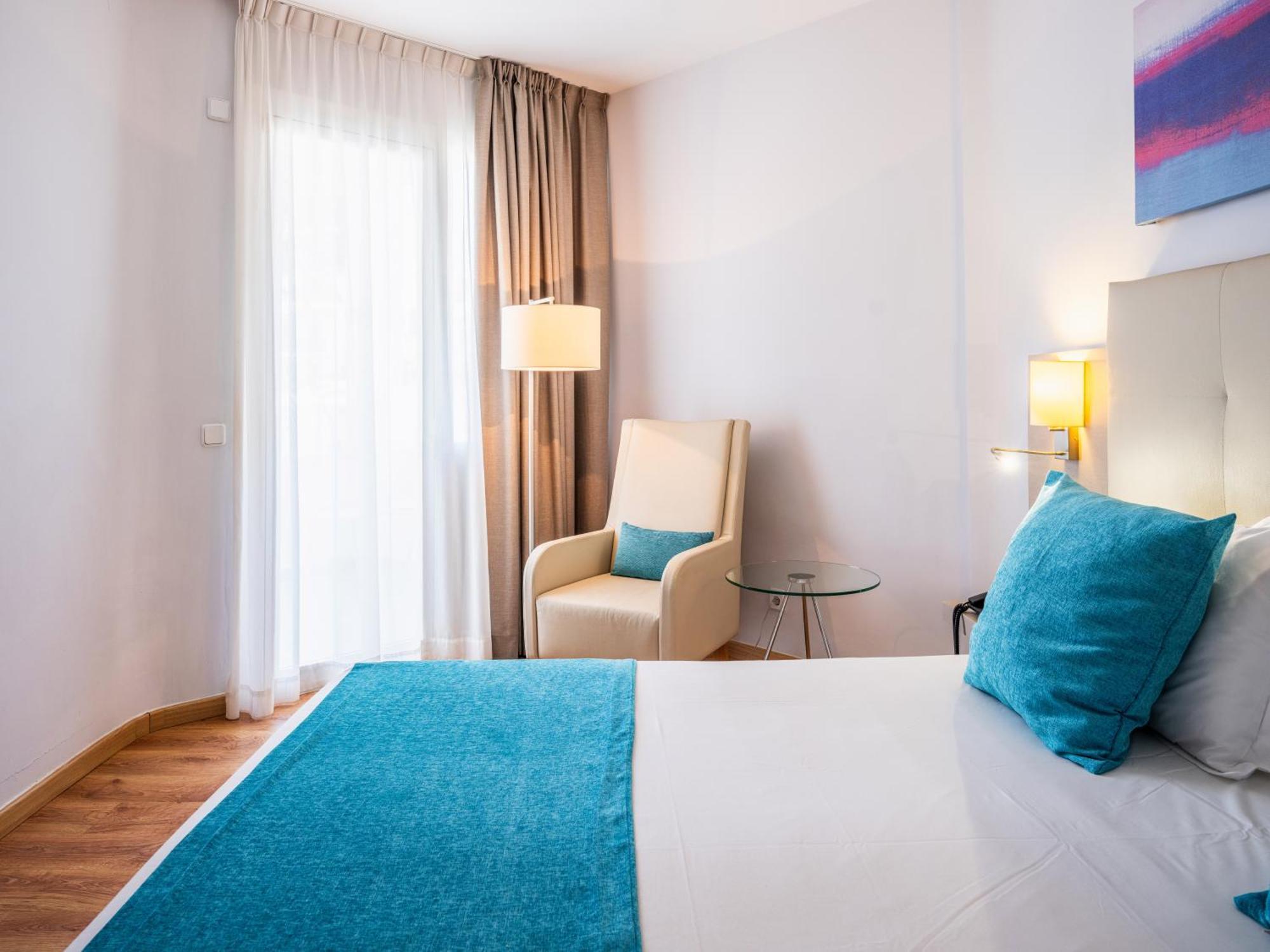 Grupotel Rocador - Adults Only กาลาดอร์ ภายนอก รูปภาพ