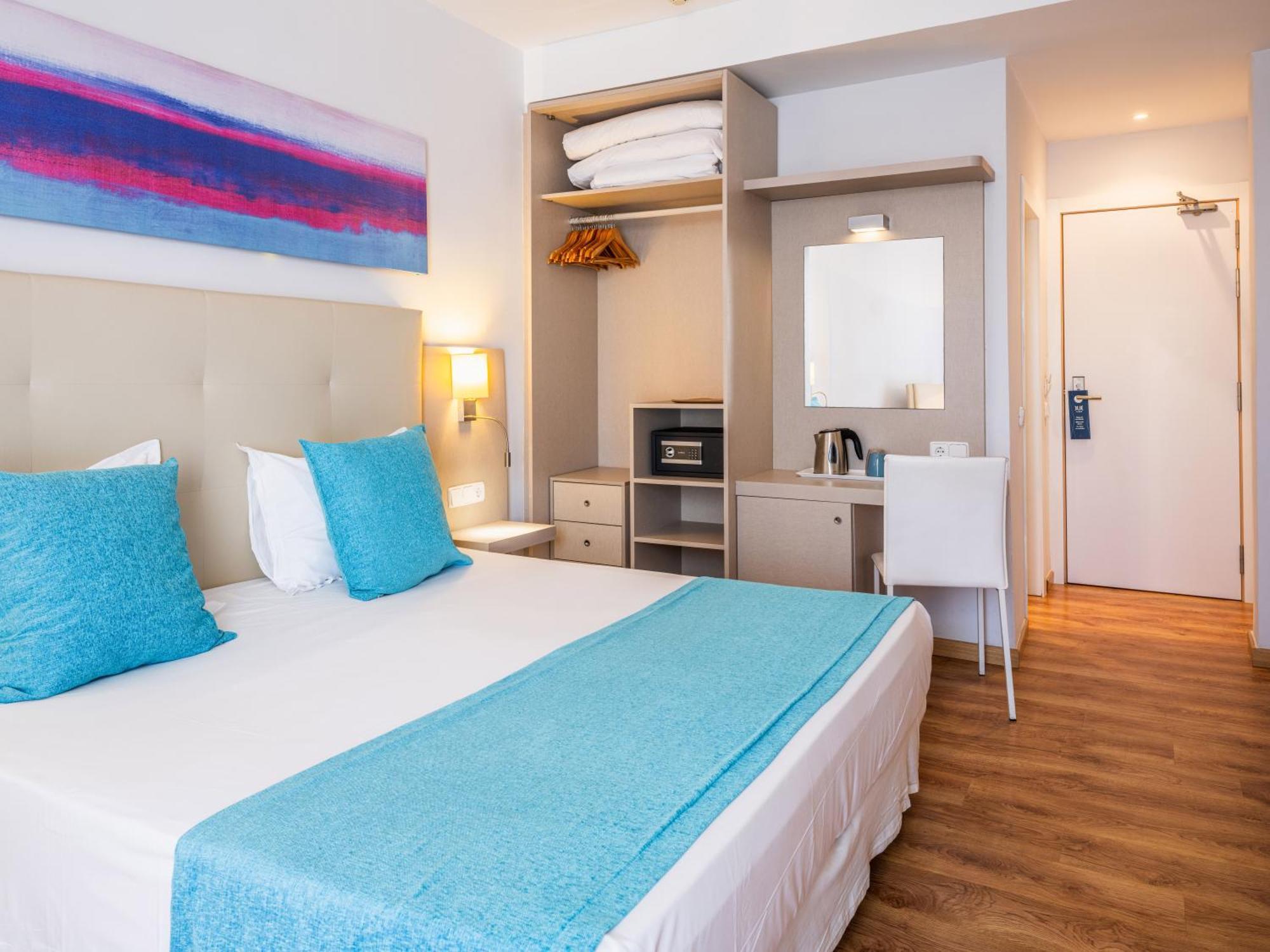 Grupotel Rocador - Adults Only กาลาดอร์ ภายนอก รูปภาพ