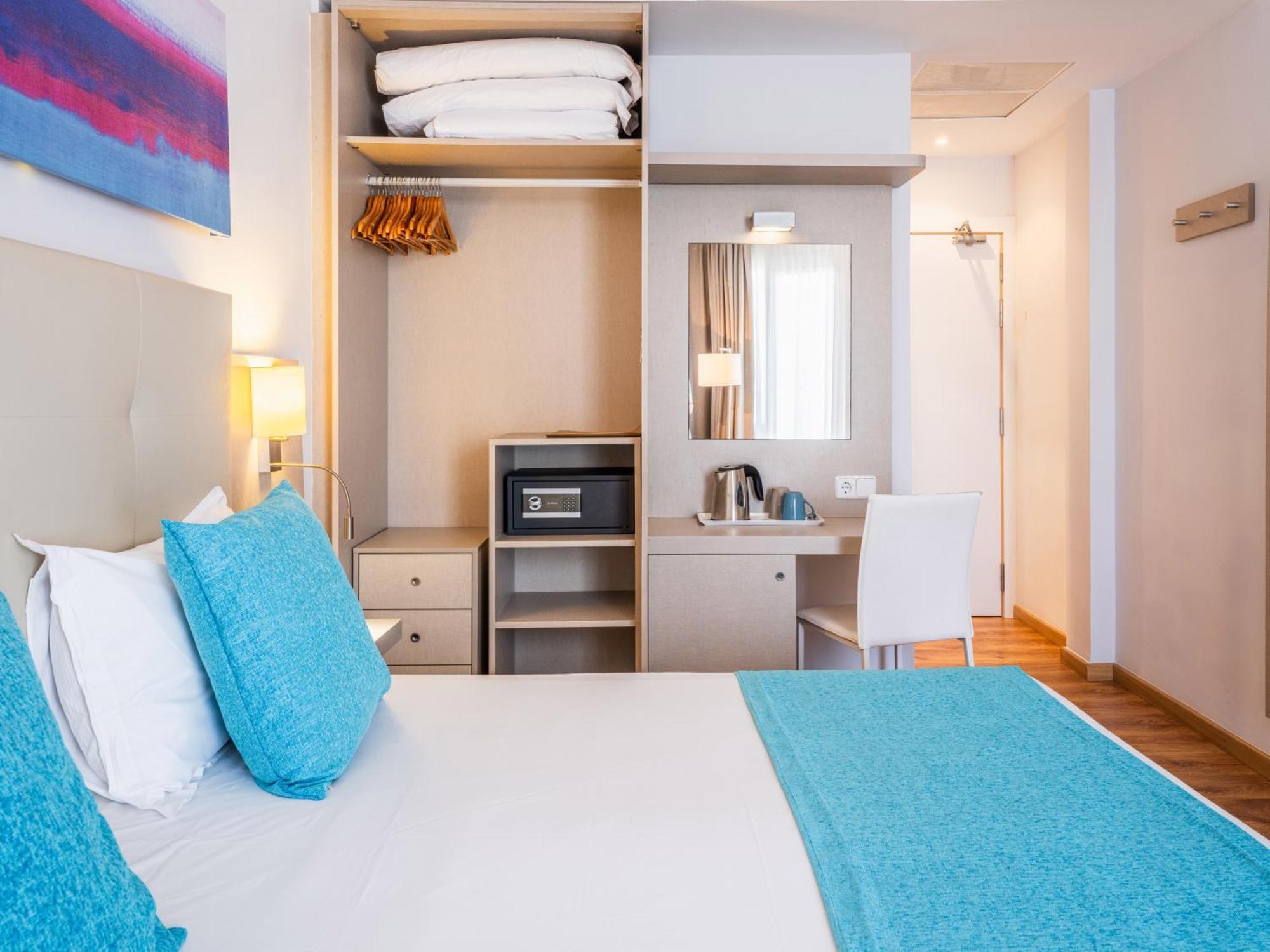 Grupotel Rocador - Adults Only กาลาดอร์ ภายนอก รูปภาพ