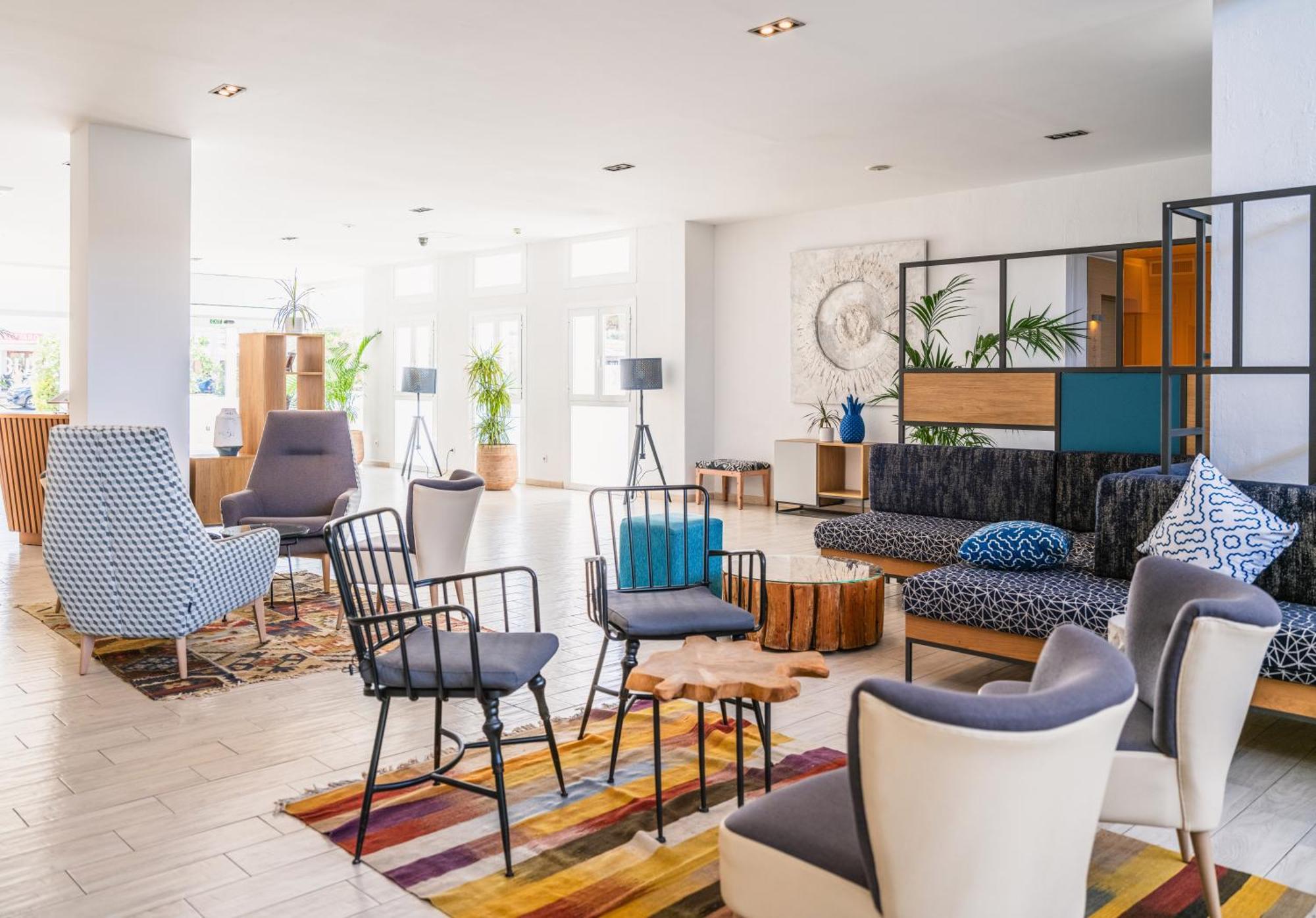 Grupotel Rocador - Adults Only กาลาดอร์ ภายนอก รูปภาพ